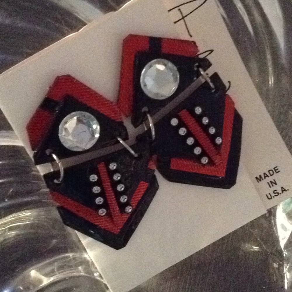 Ribbon Artwork Red/Blk handmade earrings